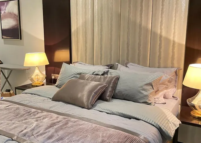 Homes2Retreat - Chic Studio In Damac Uppercrest