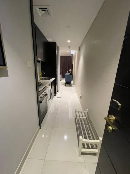 Apartment Homes2retreat - Chic In Damac Uppercrest *