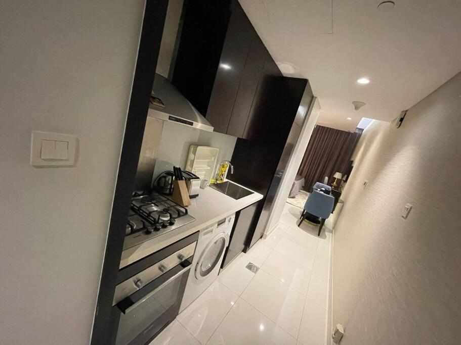 Homes2retreat - Chic In Damac Uppercrest