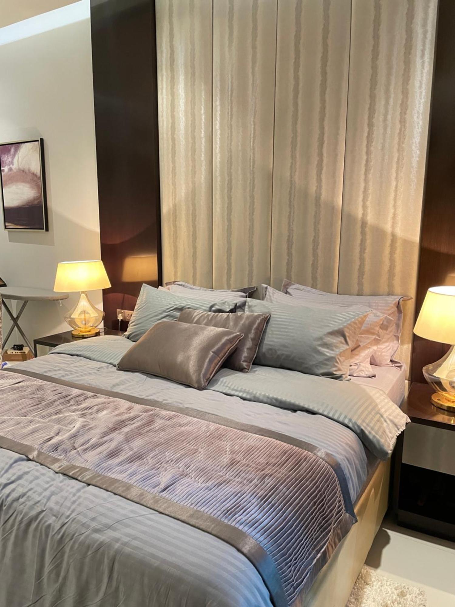 Homes2retreat - Chic In Damac Uppercrest Apartment *