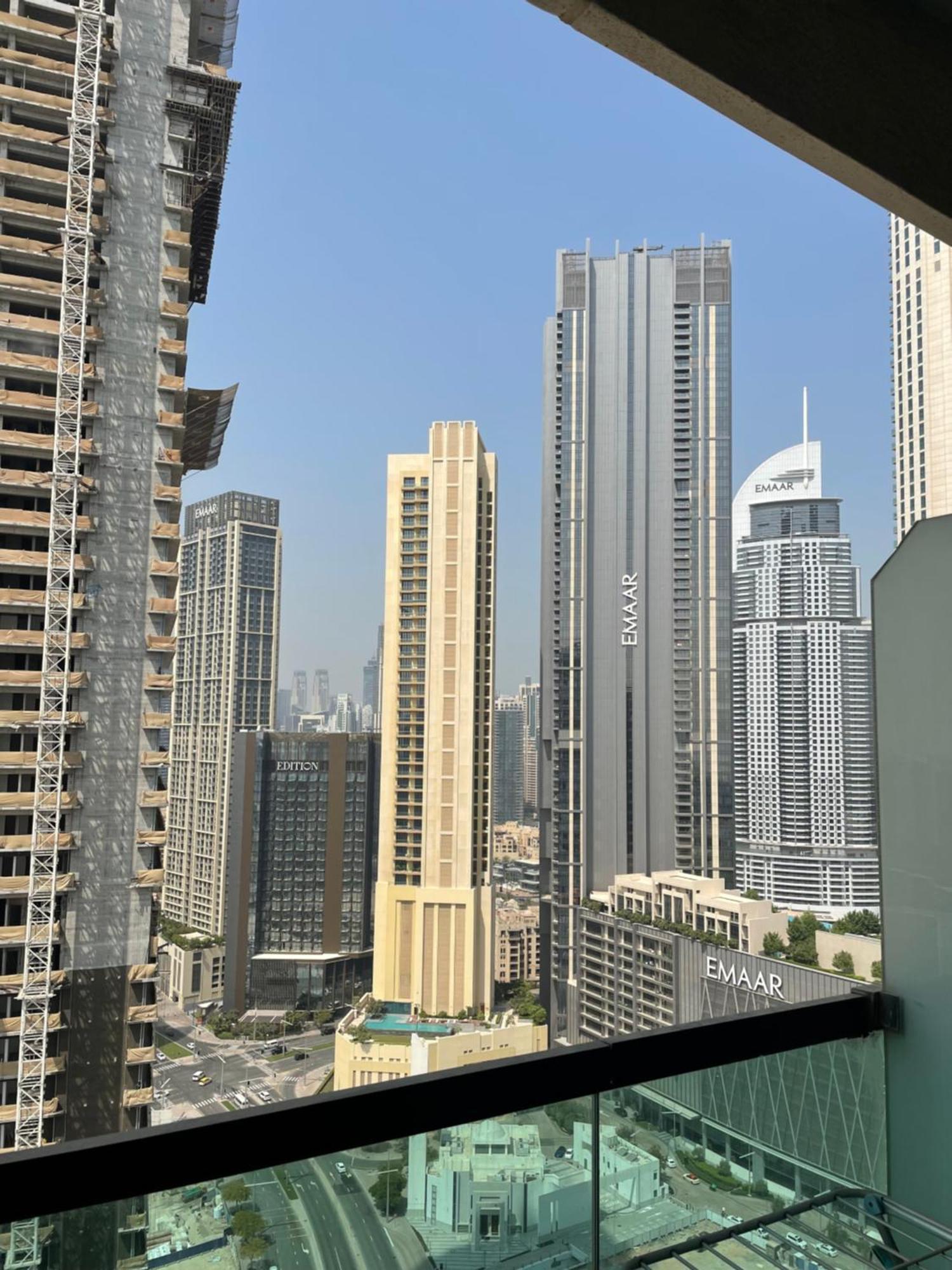 Homes2retreat - Chic In Damac Uppercrest * Dubai